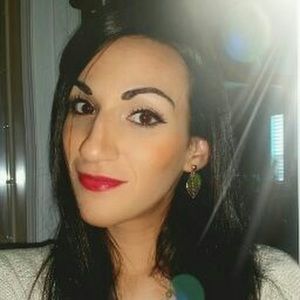 Meet your Posher, Claudia